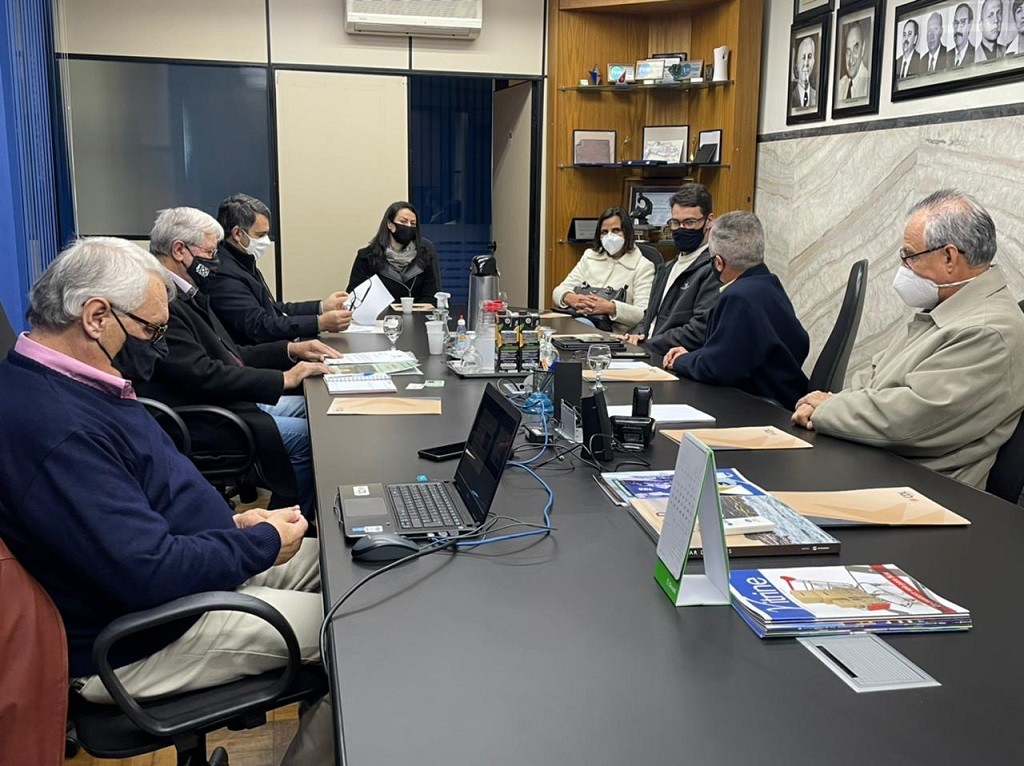 Ligação a seco entre Rio Grande e São José do Norte foi pauta de reunião na CDL