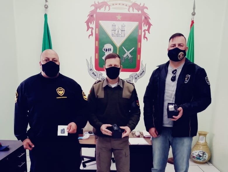 6° BPM recebe doação de câmeras individuais para aprimorar o policiamento