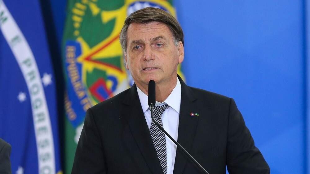Presidente Bolsonaro segue sem previsão de alta
