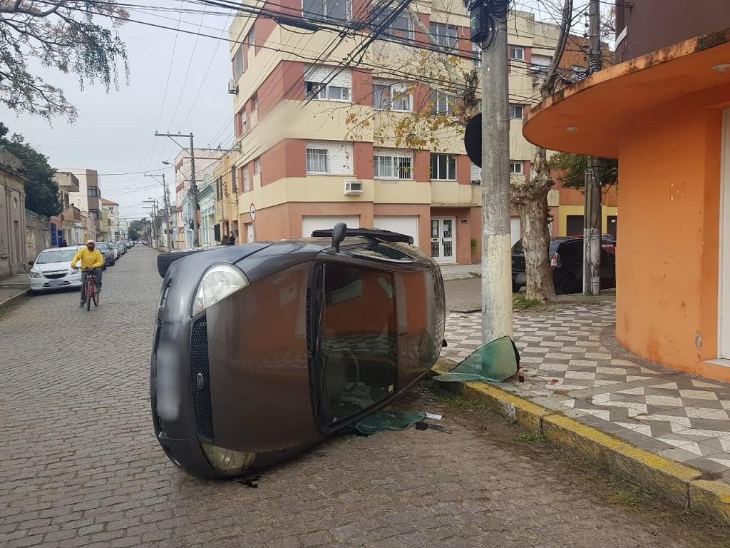 Rio Grande registrou quatro acidentes de trânsito no intervalo de 1 hora nesta terça-feira (22)