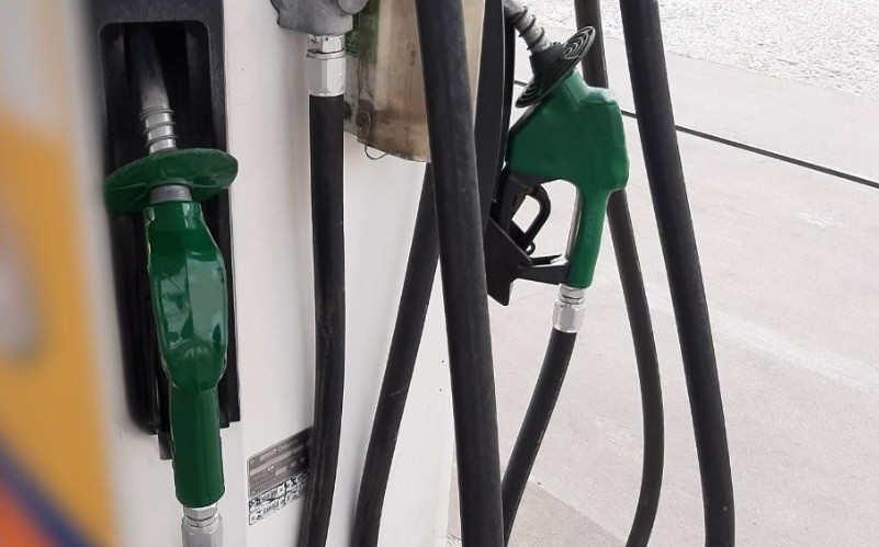 Preço da gasolina sofre aumento de 3,3%; novo valor é válido a partir desta quinta-feira (12)