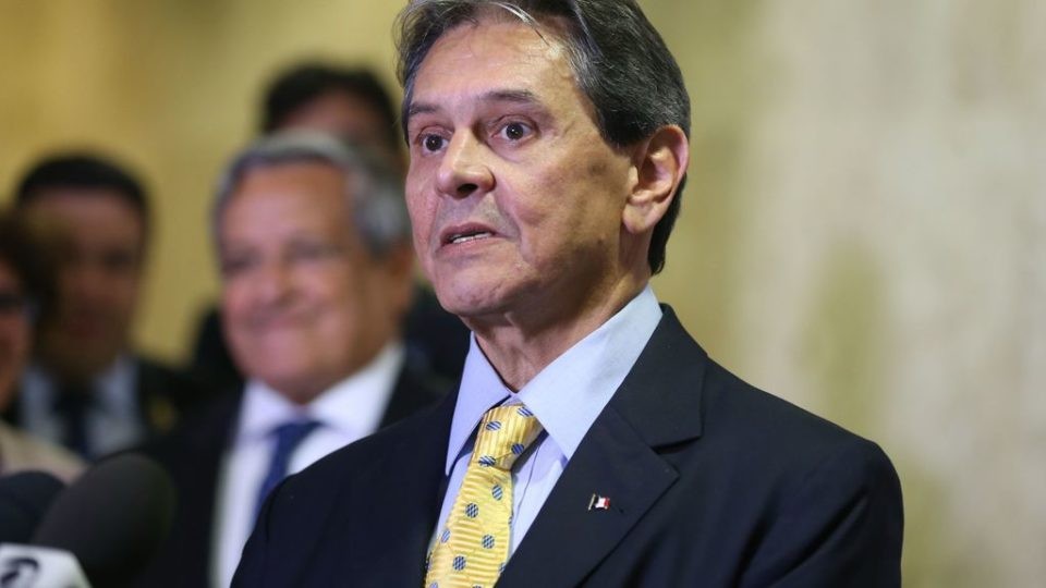 PF prende o ex-deputado e presidente nacional do PTB, Roberto Jefferson