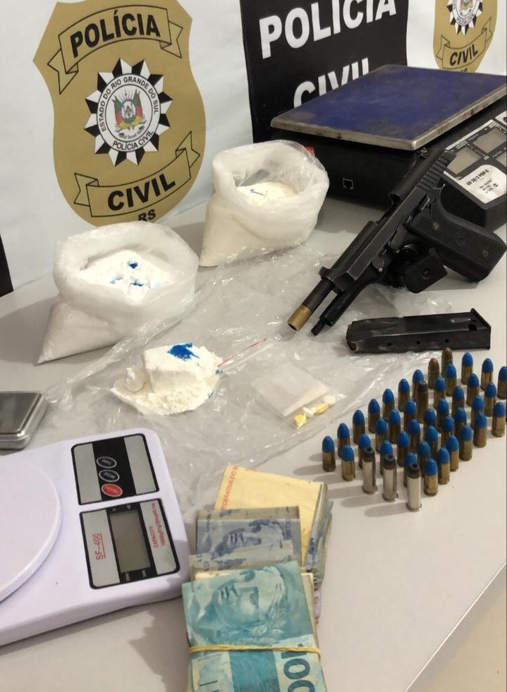 Homem é preso por tráfico de drogas e posse de arma de fogo no bairro Vila Braz