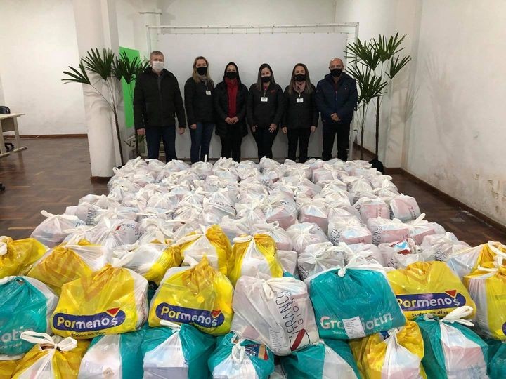 Grupo Grazziotin doa 234 cestas básicas à Prefeitura do Rio Grande