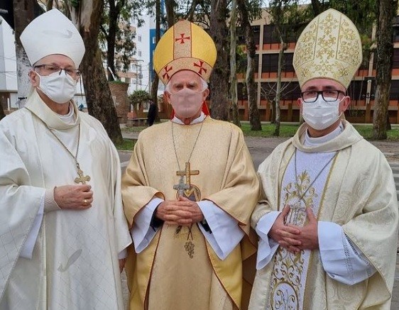 Diocese do Rio Grande encerra Jubileu de Ouro com missa e carreata