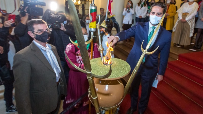  Início da Semana Farroupilha é marcado pelo acendimento da Chama Crioula no Palácio Piratini