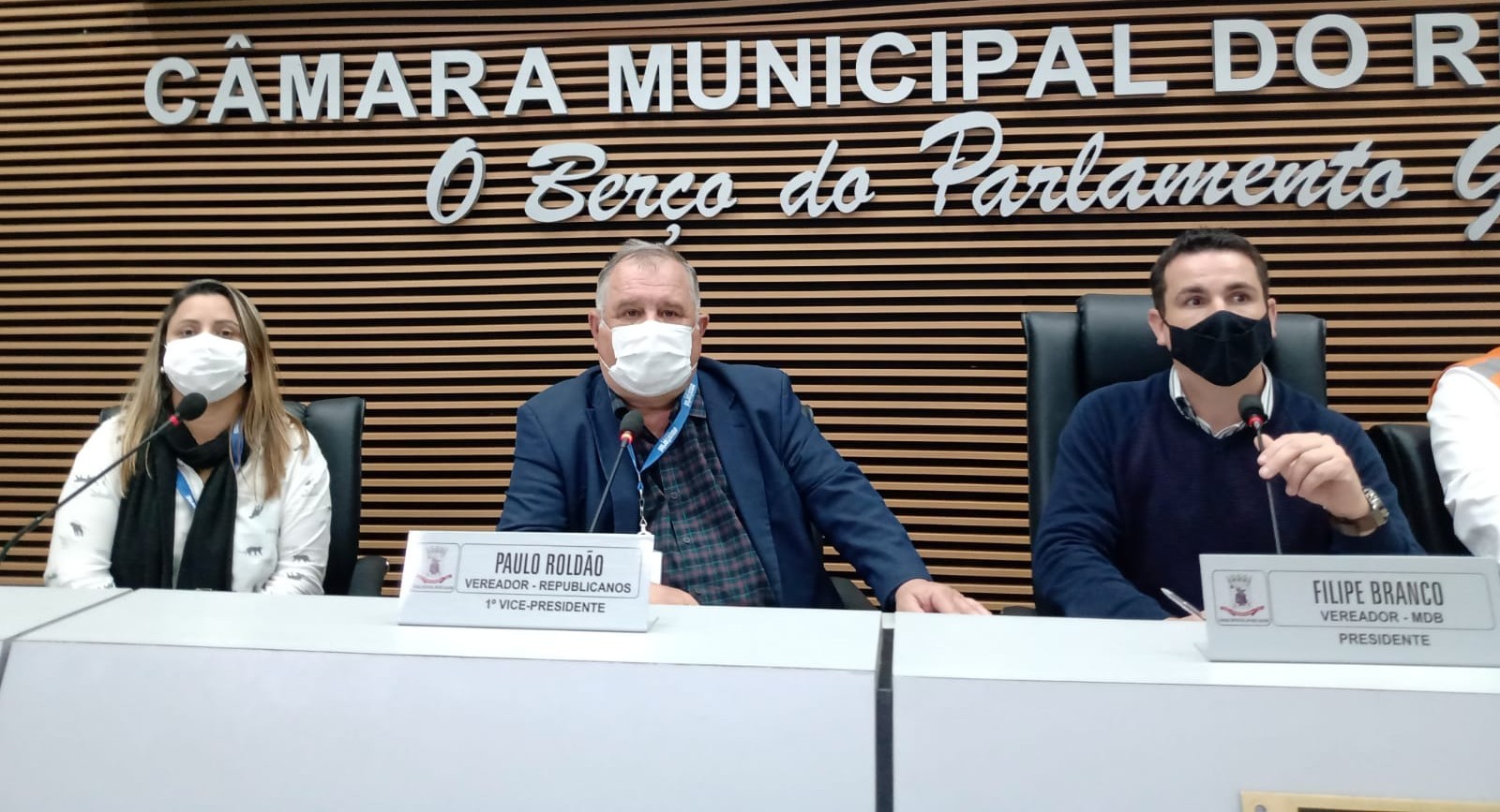 Representantes da CEEE-Equatorial participam de reunião com vereadores
