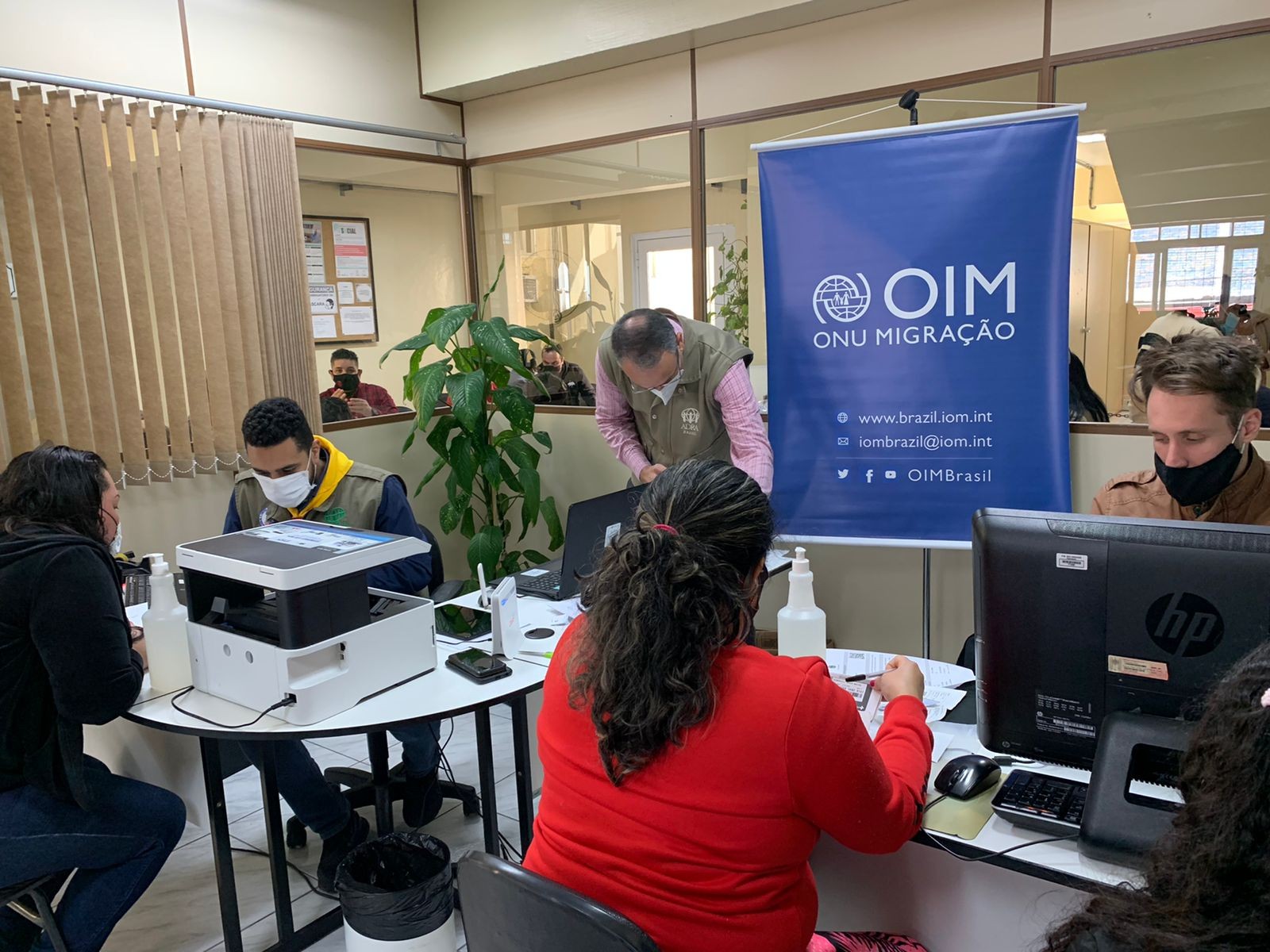 SMCAS promove ação que auxilia imigrantes na cidade do Rio Grande