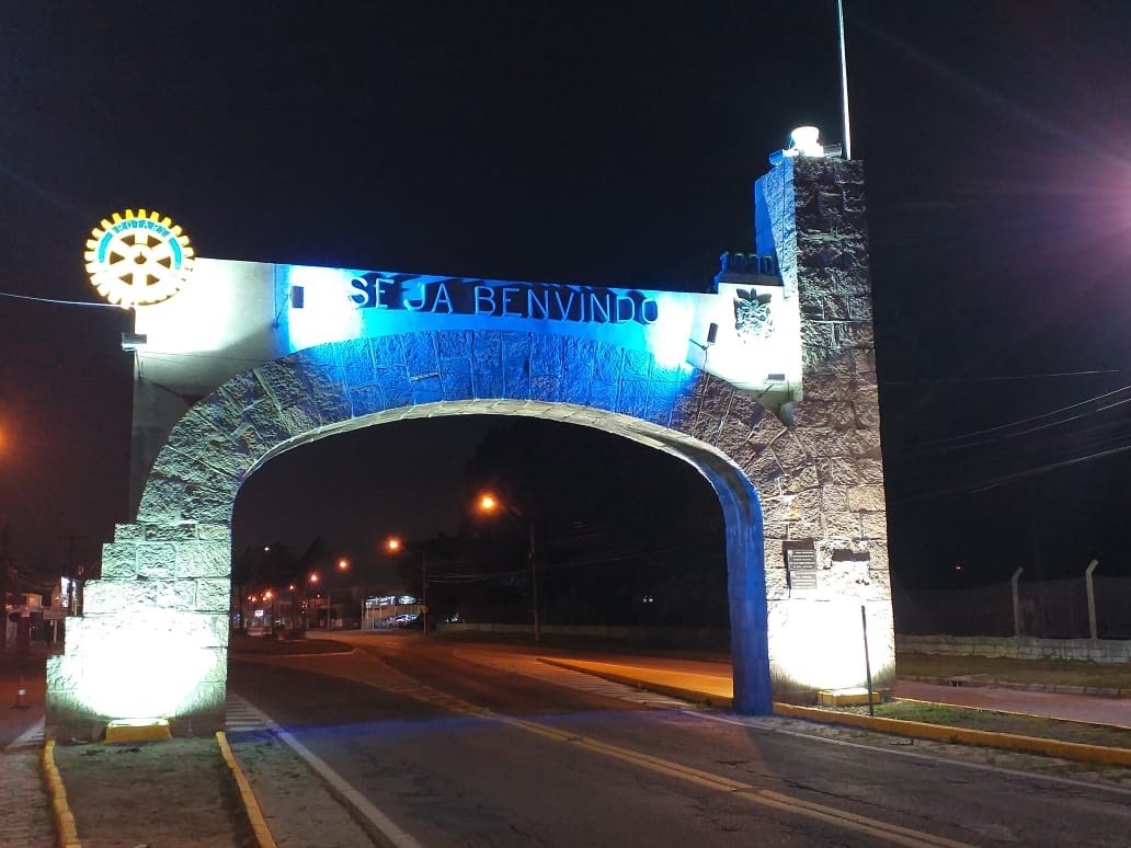 Revitalização do Pórtico do Rio Grande é marcada por nova iluminação