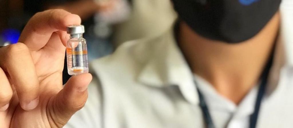 Brasil já vacinou mais de 80% da população acima de 18 anos com a 1ª dose contra a Covid-19