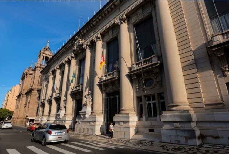 Estado anuncia quitação dos salários em relação à folha de setembro
