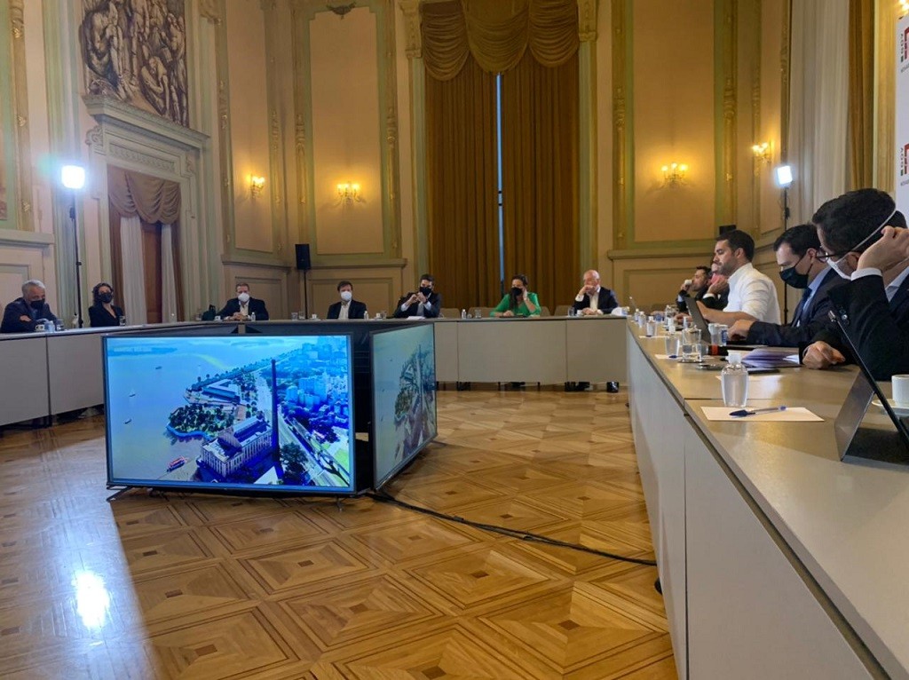 Superintendente da Portos RS participa de reunião sobre projeto do Cais Mauá