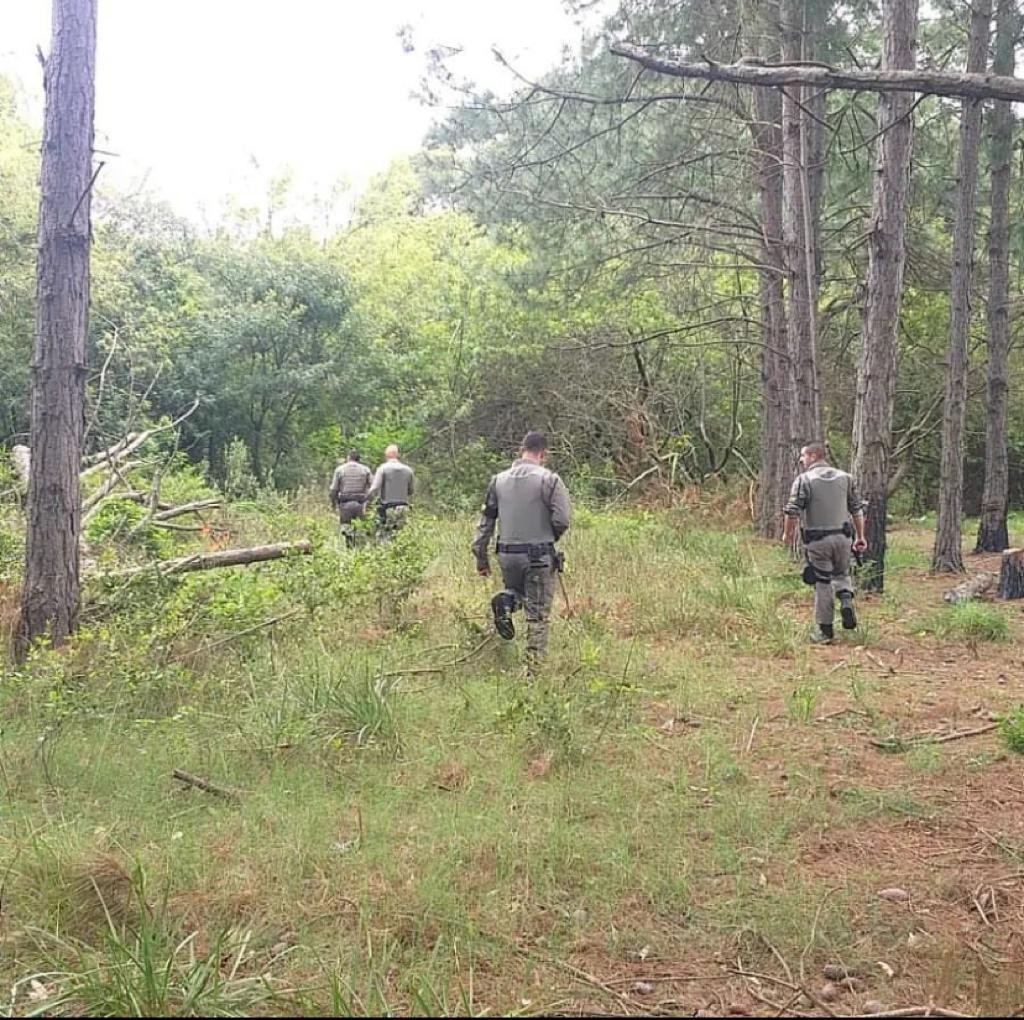 Após troca de tiros, Brigada Militar de Rio Grande prende dupla por roubo de veículos e à pedestres