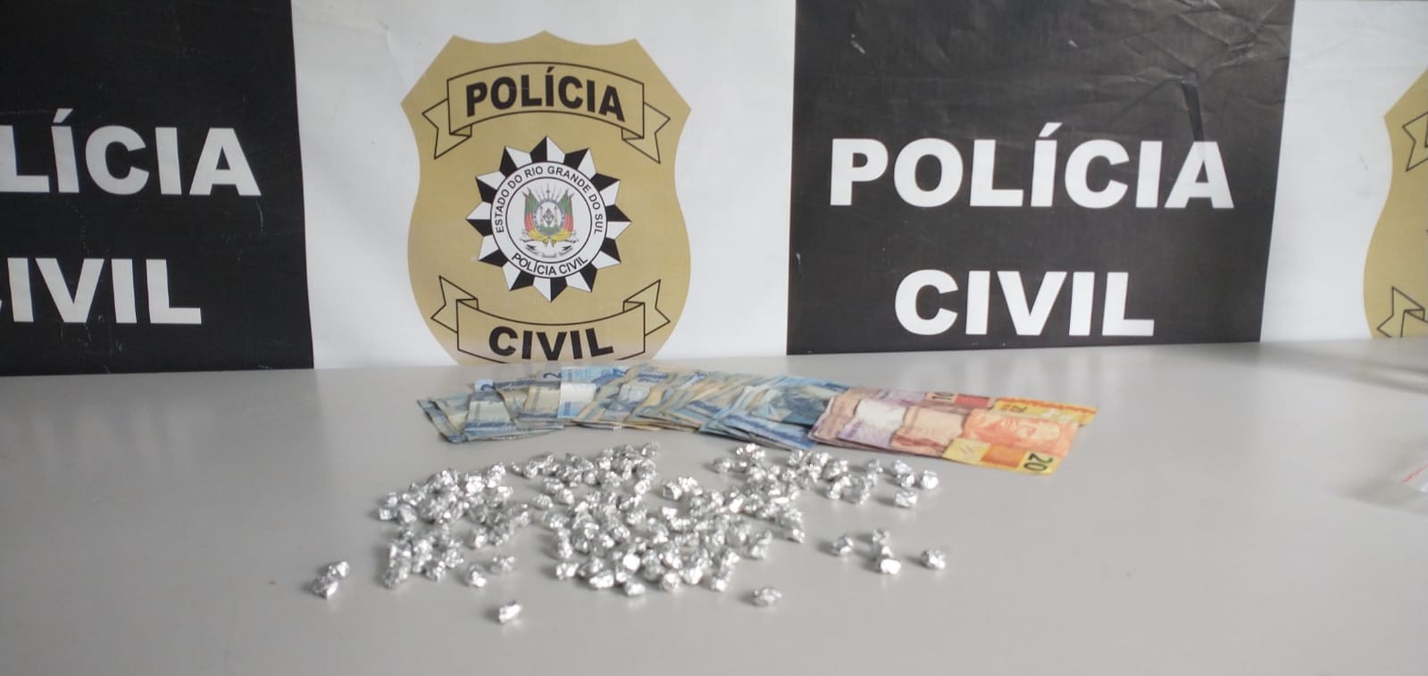 Homem é preso com mais de 177 porções de crack em Rio Grande