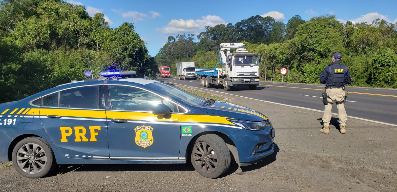 PRF reforça policiamento nas rodovias do RS a partir desta sexta-feira (12) com Operação Proclamação da República 2021