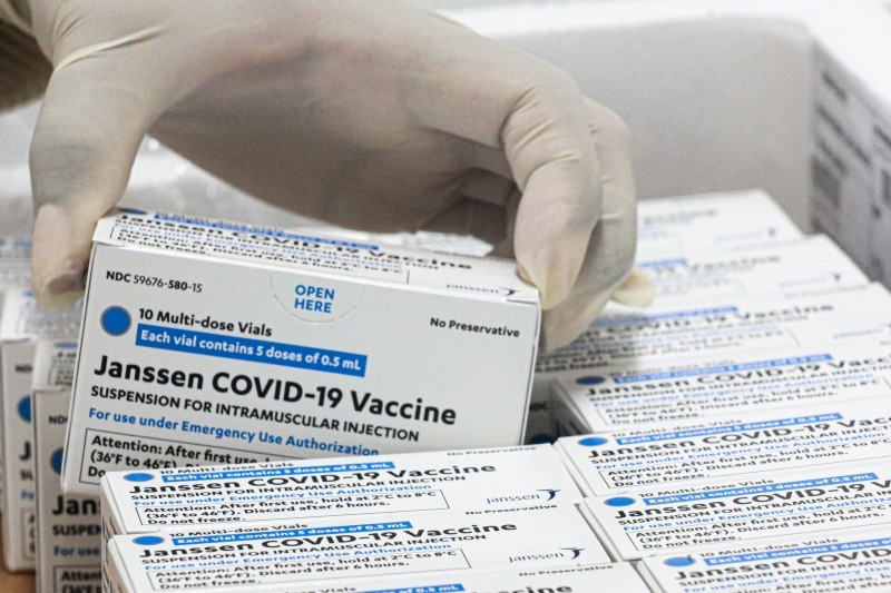 Estado recebe 132,8 mil doses de vacinas Janssen nesta quarta-feira (8)