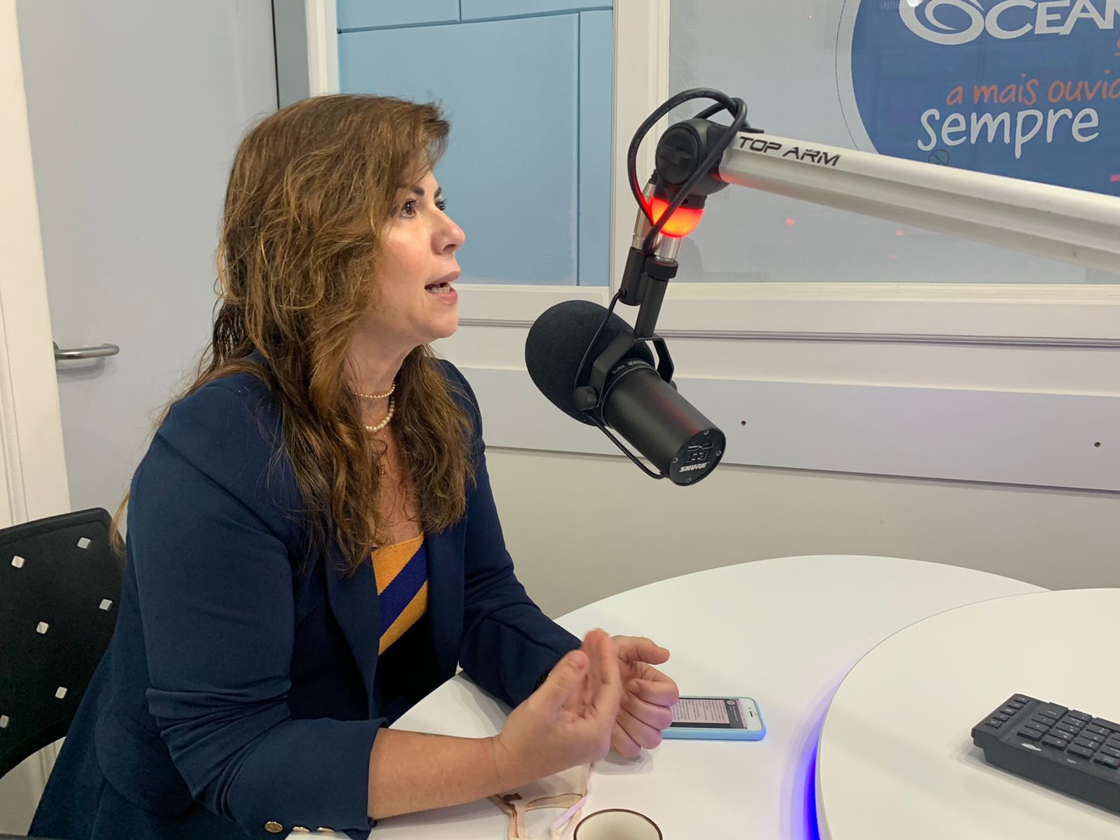 O problema da criminalidade não será resolvido apenas com as forças de segurança, mas também com ações sociais, disse a delegada Ligia Furlanetto