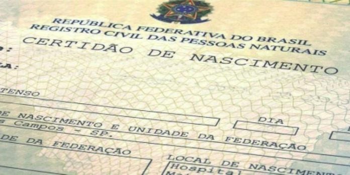 ENEM 2021: Tema da redação é: "invisibilidade e registro civil: garantia de acesso à cidadania no Brasil"