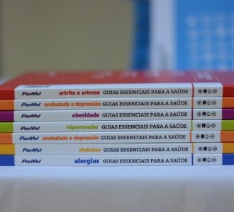 Mais de 70 mil livros sobre doenças crônicas foram doados à SMS de Rio Grande na última terça-feira (23)
