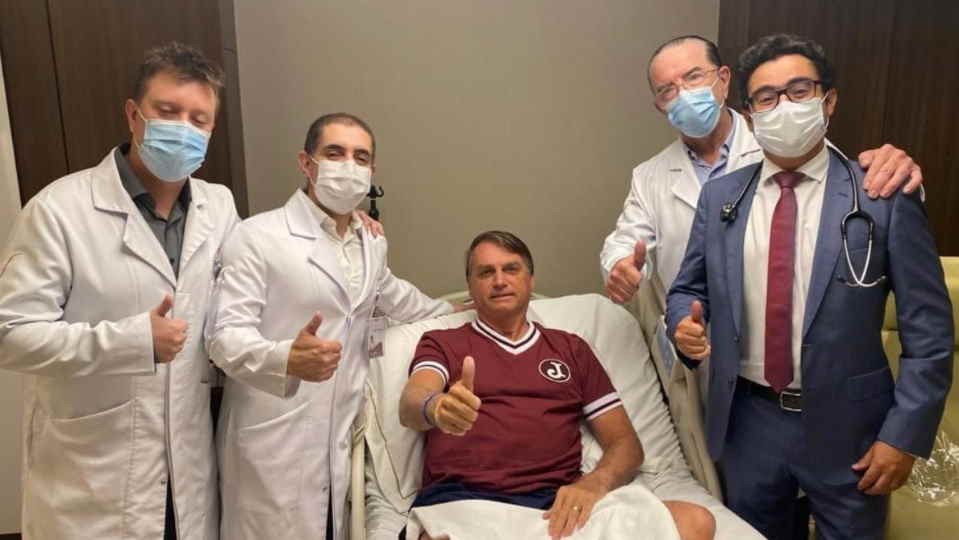 Bolsonaro recebe alta após dois dias internado em São Paulo 
