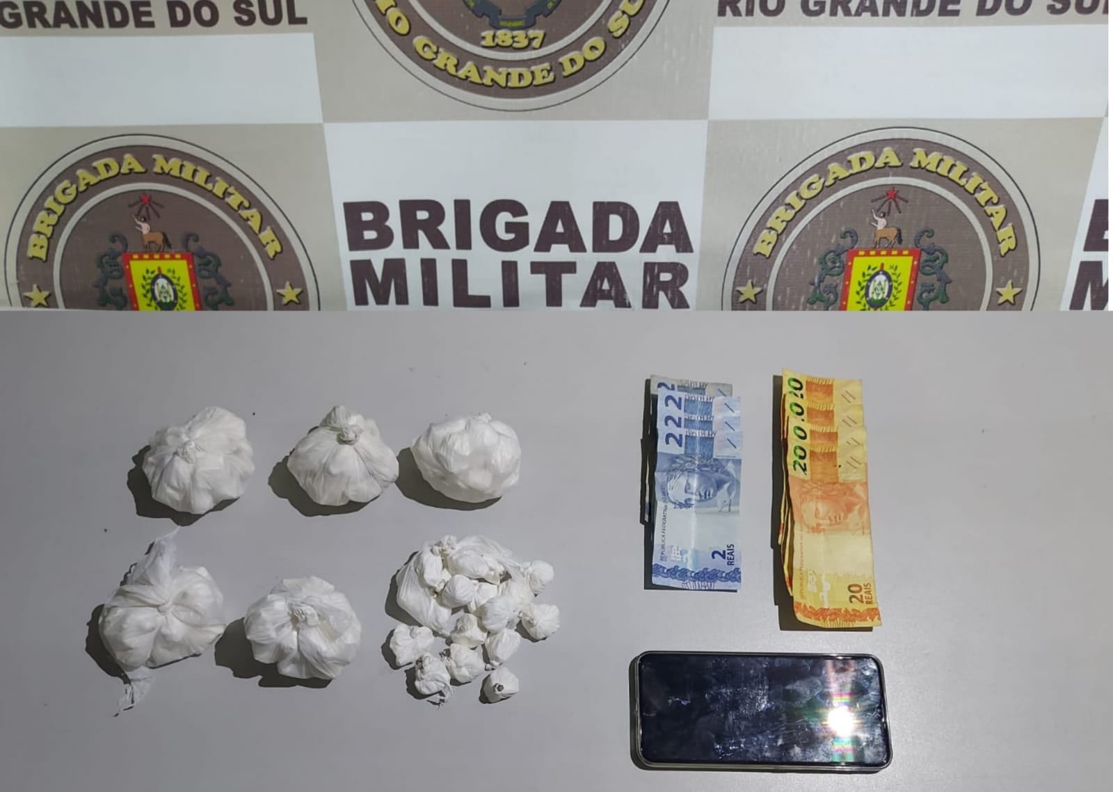 6° BPM prende homem por tráfico de entorpecentes no bairro São Miguel, em Rio Grande