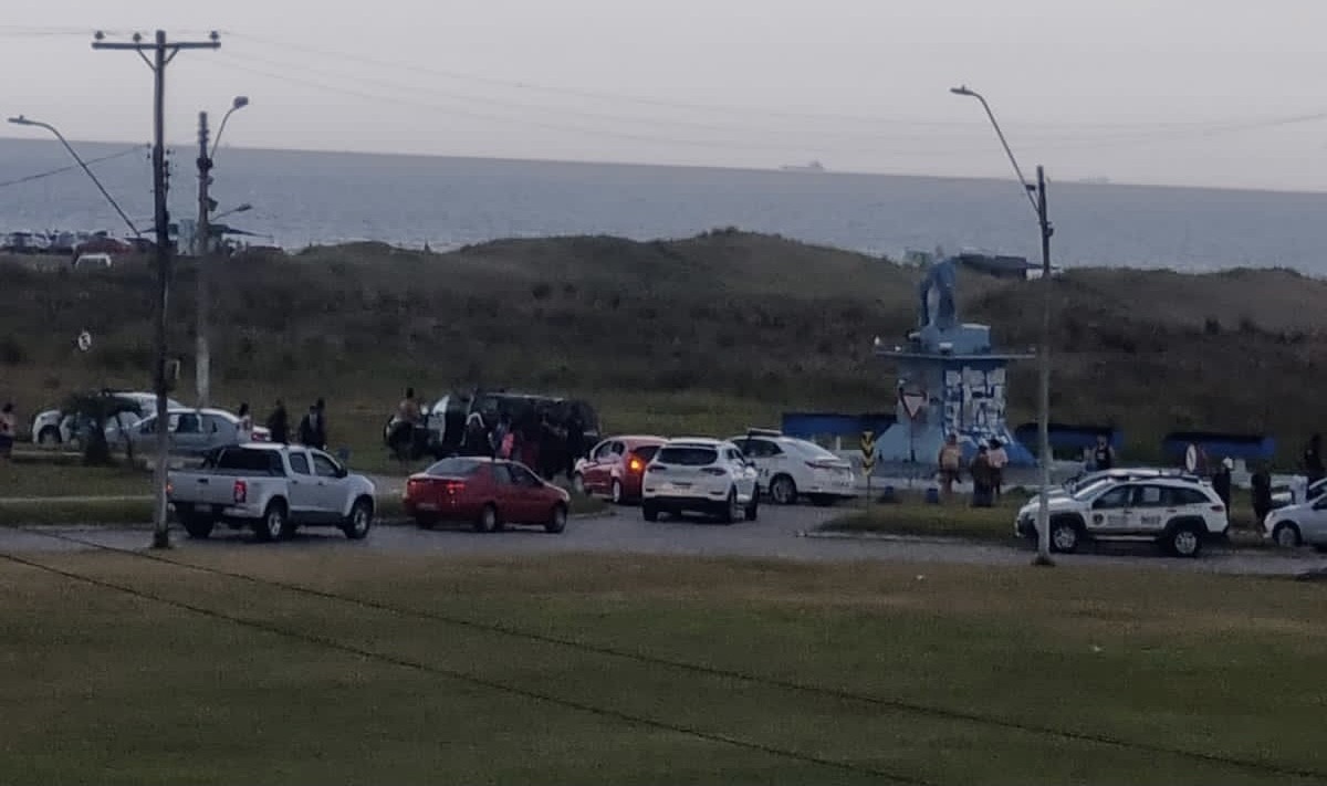Tiroteio na orla da Praia do Cassino deixa homem ferido neste sábado (15)