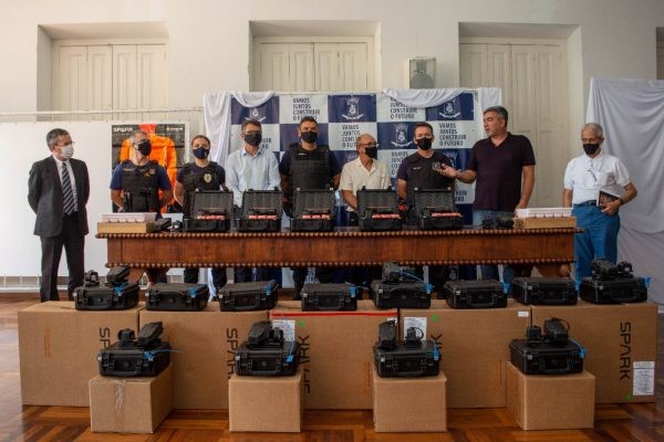 Com investimento de quase R$ 117 mil, Guarda Municipal de Rio Grande recebe kits de armamento não letal