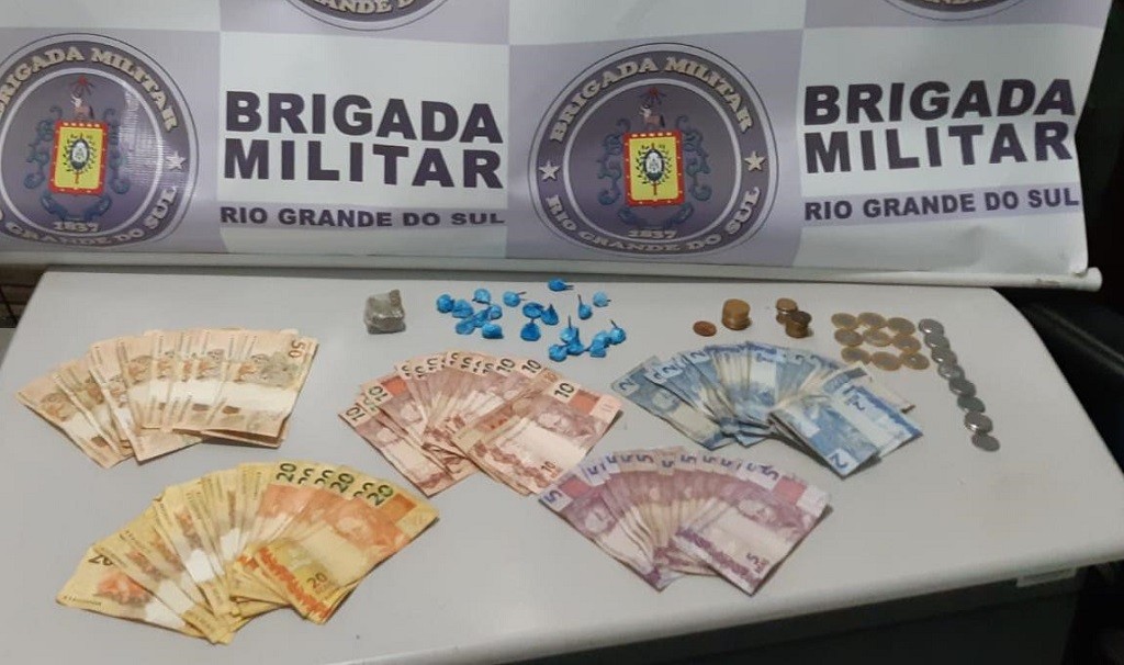 Homem é preso por tráfico de drogas no Povo Novo, em Rio Grande