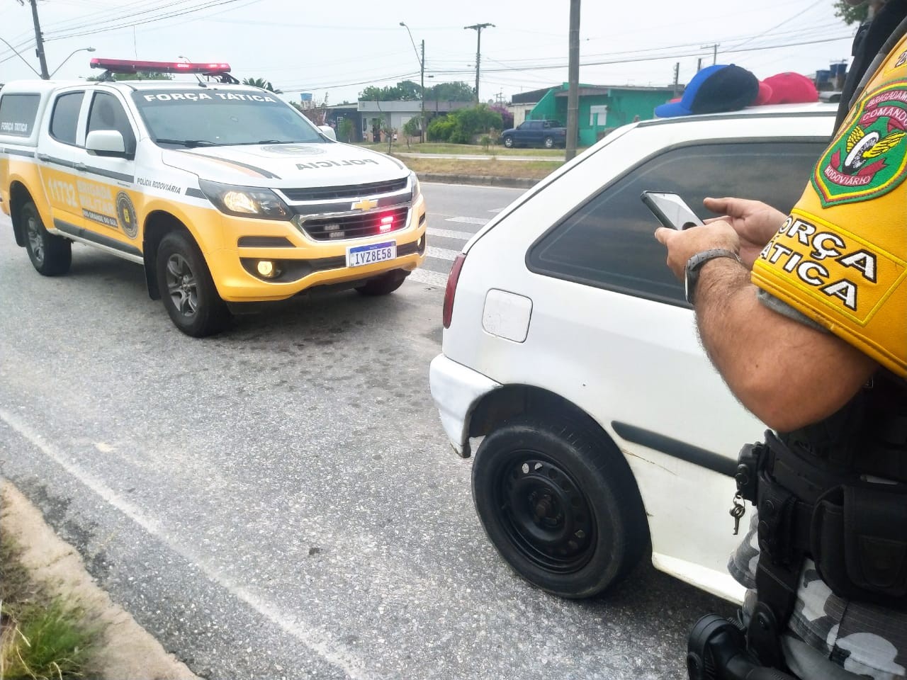 Polícia Rodoviária Estadual realiza ação de combate a criminalidade e alcoolemia na ERS 734