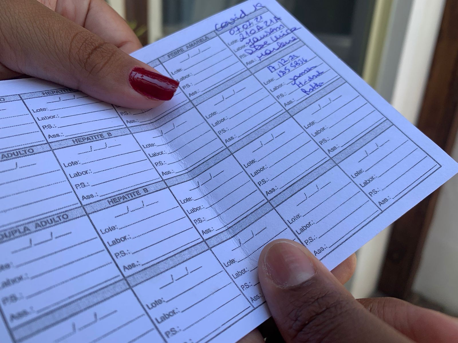 Pelotas passa a exigir passaporte vacinal em bares e restaurantes e define ocupação máxima de 50% da capacidade