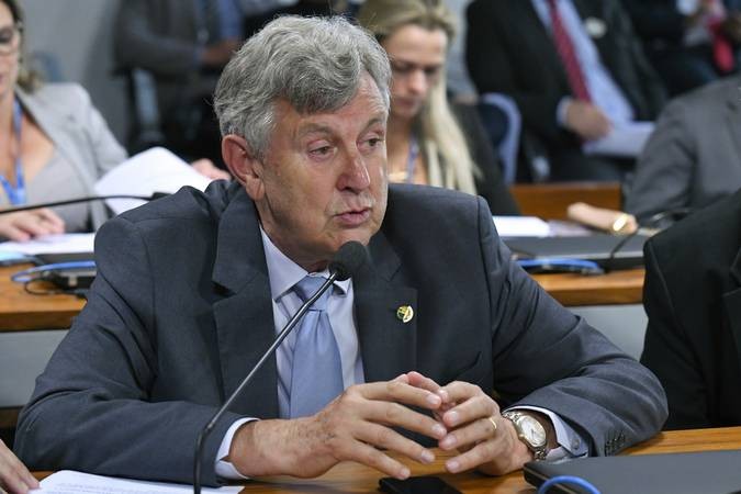 Senador Heinze estará em Rio Grande para reunião sobre construção da hidrovia para acesso ao Porto do Rio Grande