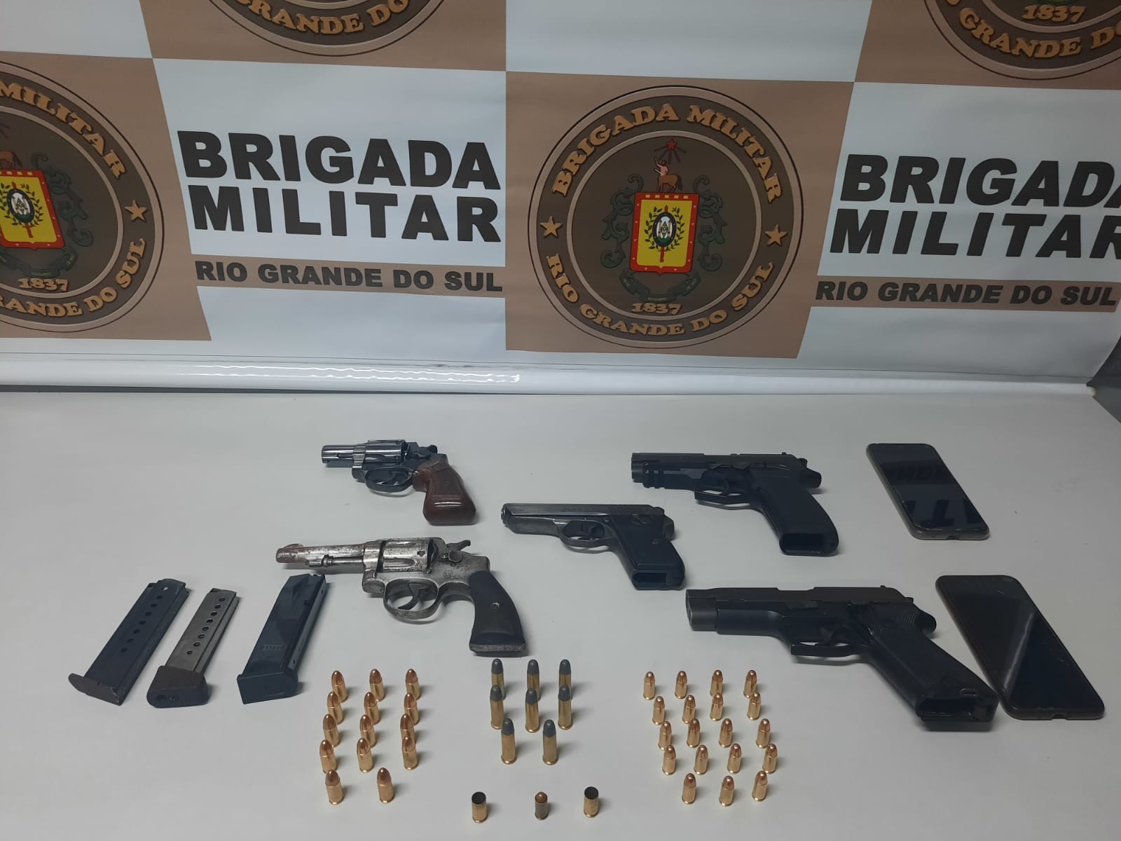 Homem que já cometeu dois homicídios é preso pela 22ª vez em Rio Grande, por porte ilegal de arma de fogo
