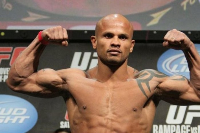 Ex-lutador de UFC, Maiquel Falcão, é morto a facadas em Pelotas na madrugada deste domingo (23)