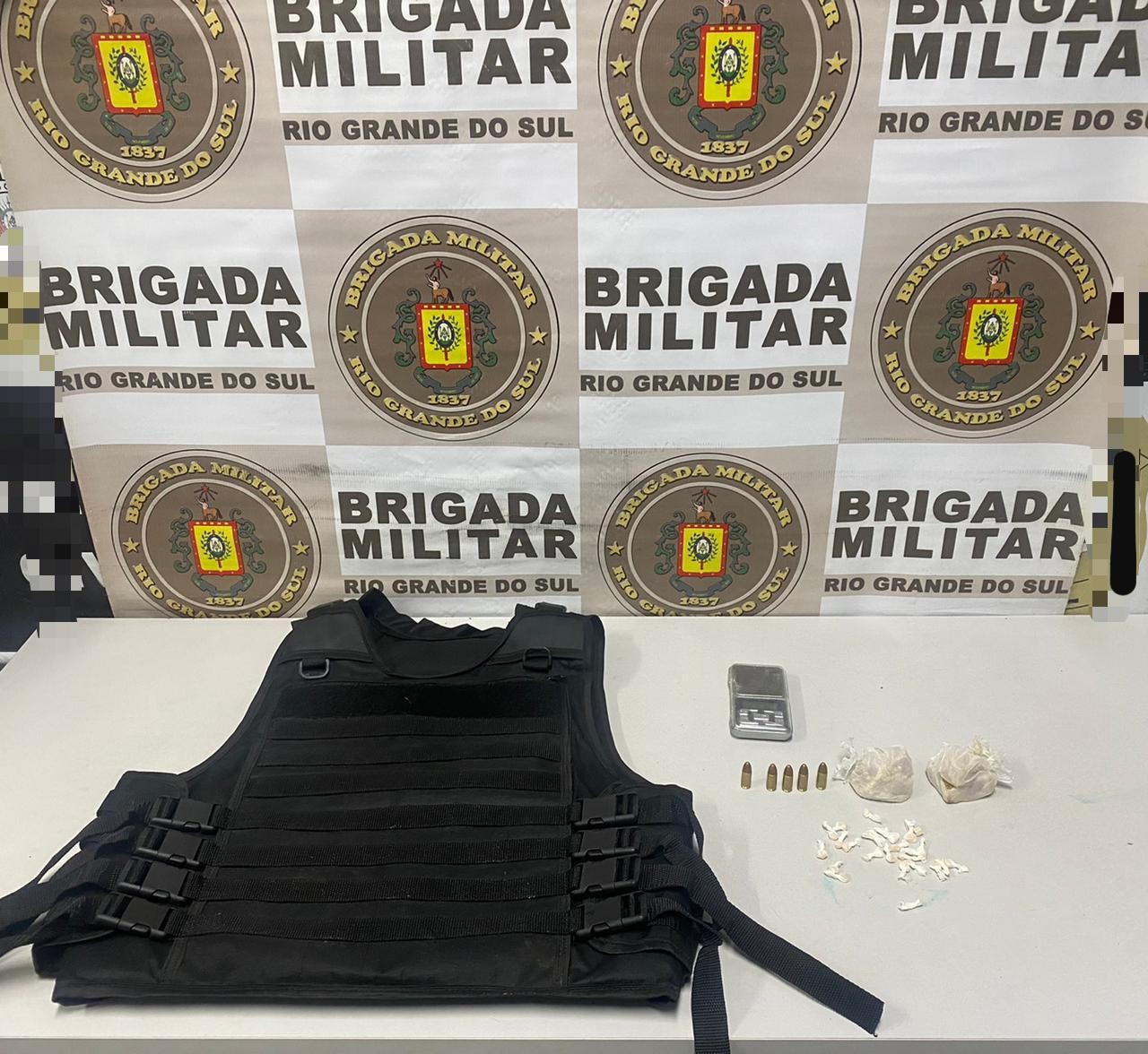Homem é preso por tráfico de drogas em Rio Grande