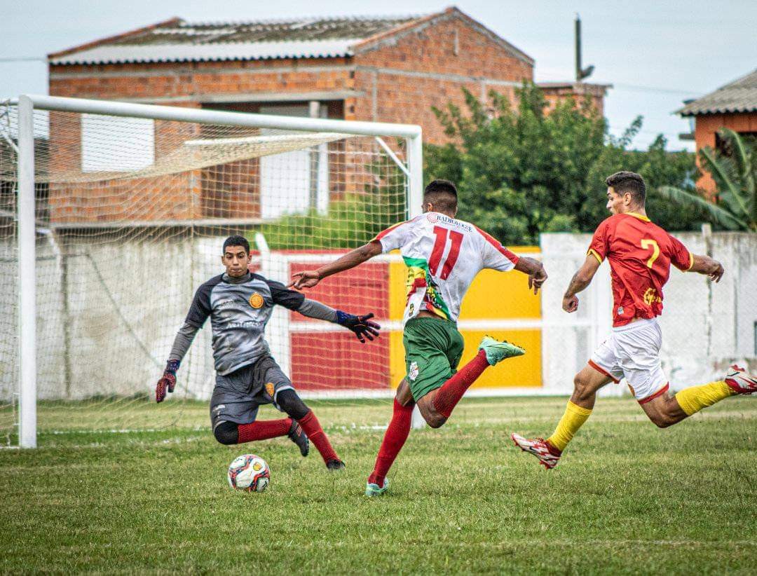 Riograndense larga em desvantagem na final da Copa Francisco Novelletto Neto