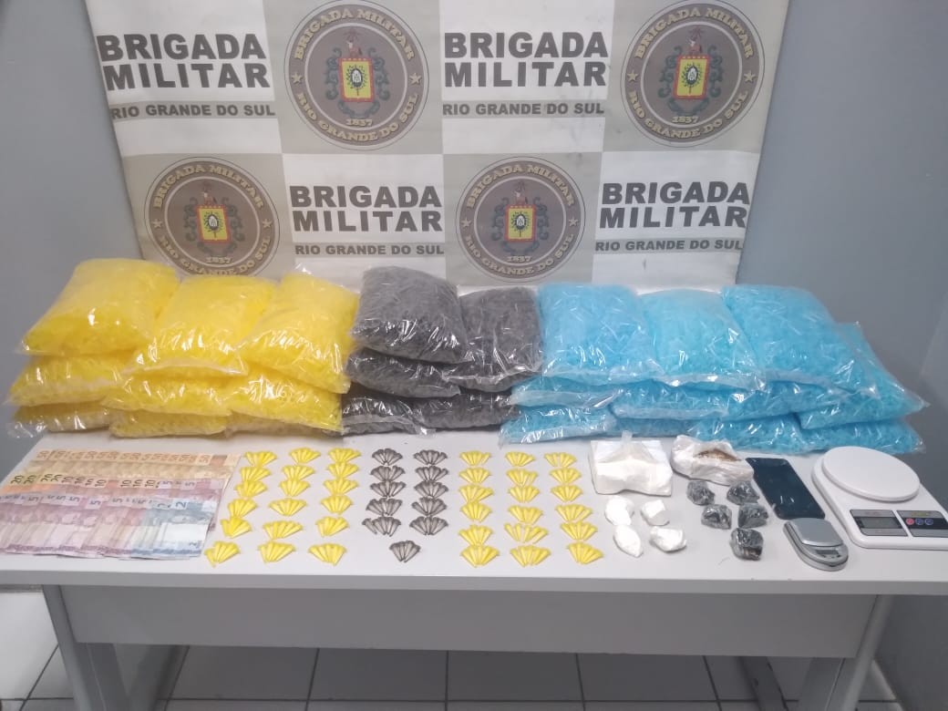 Homem é preso com mais de 1 kg de crack e cocaína no bairro Junção em Rio Grande 