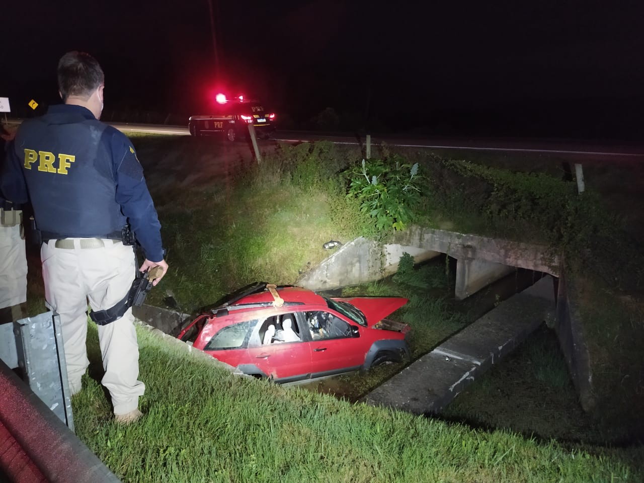 Homem e mulher morrem em acidente na BR 392 na madrugada desta sexta-feira (18), em RG