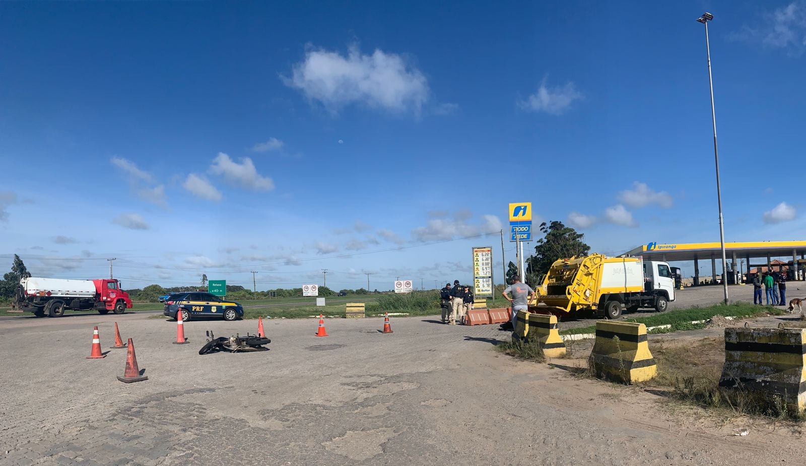 Acidente deixa motociclista morta na BR-392, no Parque Marinha