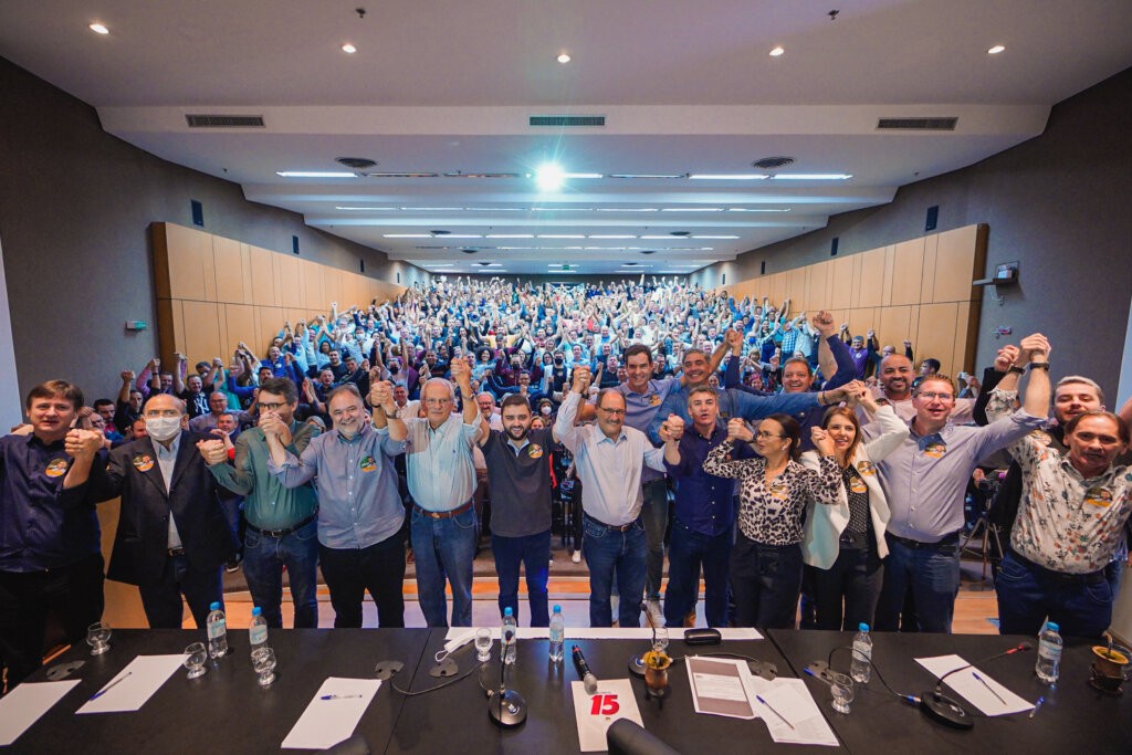 Gabriel Souza é escolhido pré-candidato do MDB ao Governo do Estado