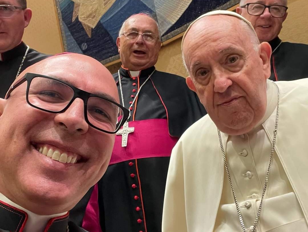 Bispo de Rio Grande se encontra com Papa Francisco em visita ao Vaticano