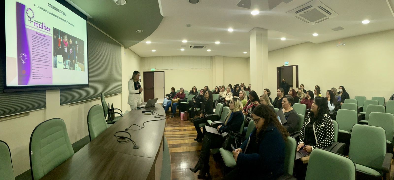 Encontro reúne mais de 40 mulheres empreendedoras de Rio Grande