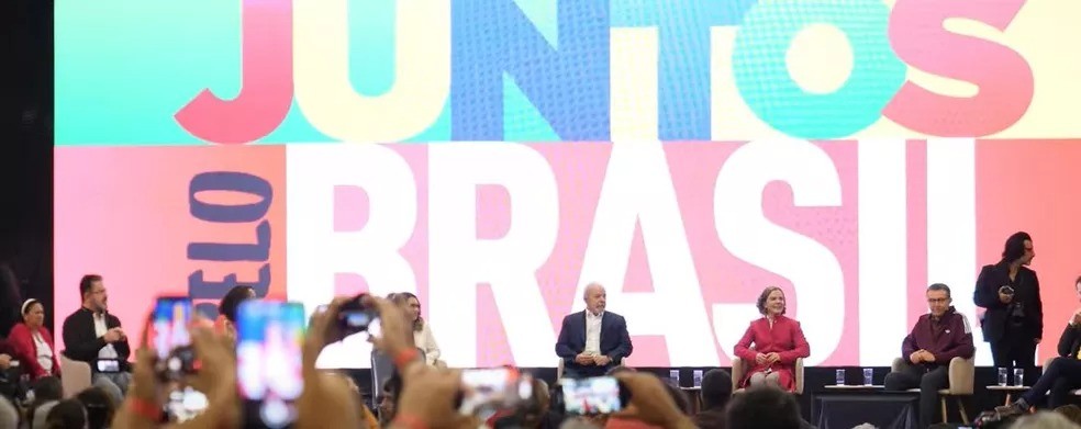 Lula oficializa pré-candidatura à Presidência da República pelo PT, junto do vice, Geraldo Alckmin (PSB)