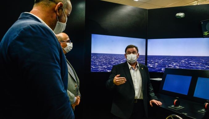 Furg recebe representantes do grupo Enerfin no Oceantec