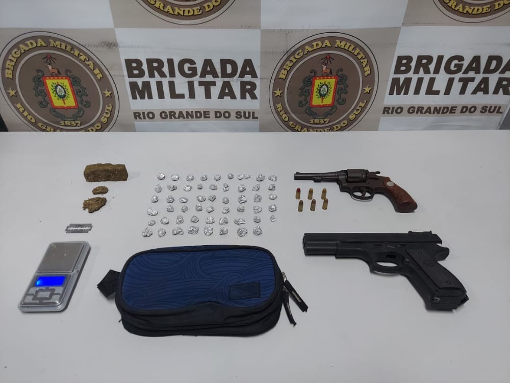 BM prende dois homens por tráfico de drogas e porte ilegal de arma de fogo no BGV 