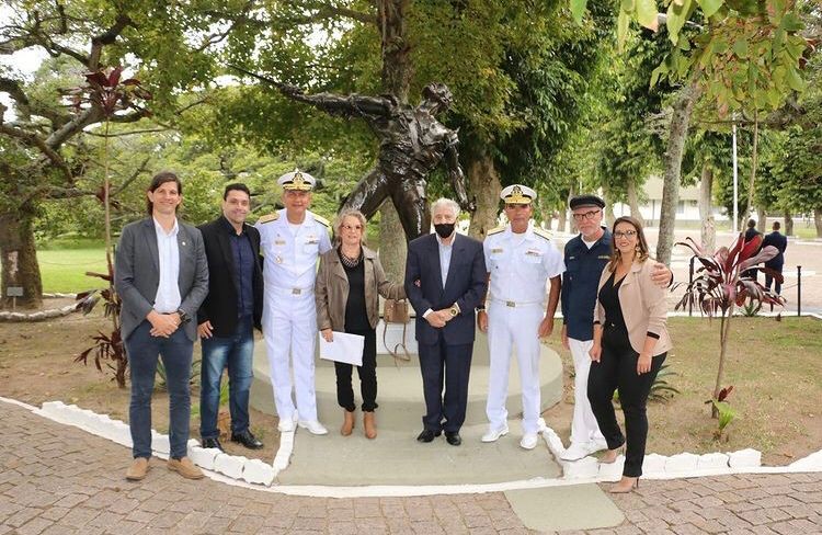 Monumento do Almirante Tamandaré foi homenageado na terça-feira (27), em Rio Grande