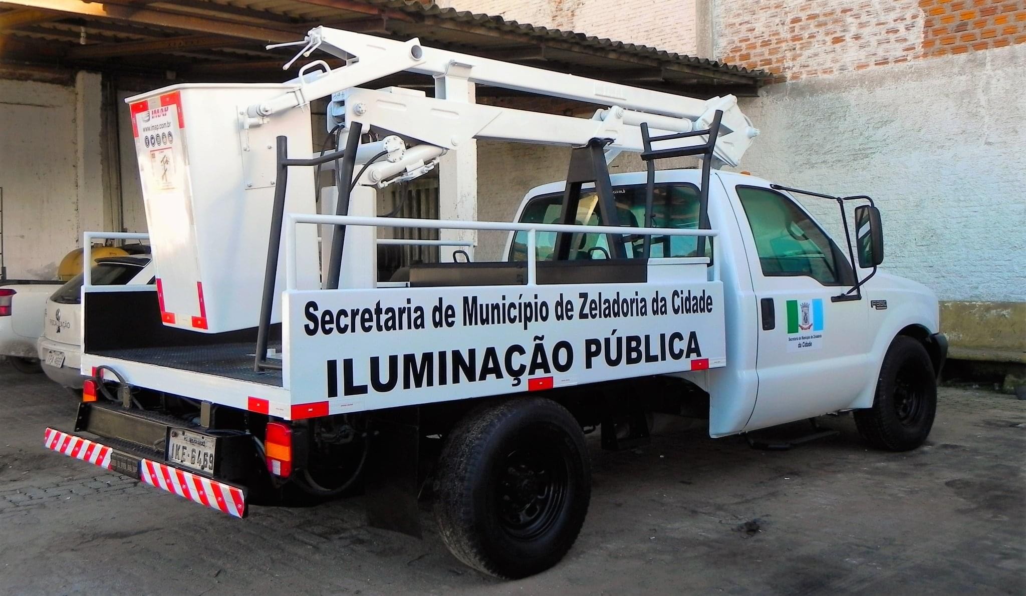 Zeladoria entrega mais viaturas recuperadas  para o serviço nas ruas.