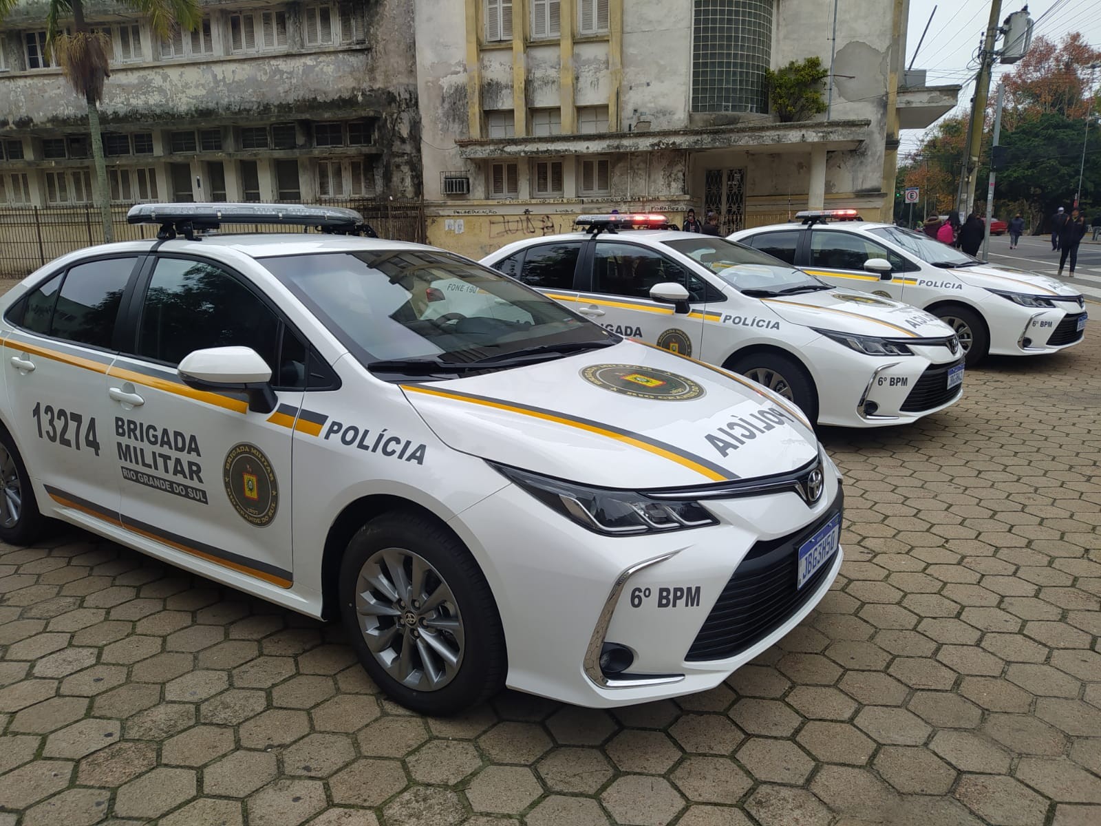 6º BPM recebe três viaturas semi blindadas para reforço de patrulhamento em Rio Grande