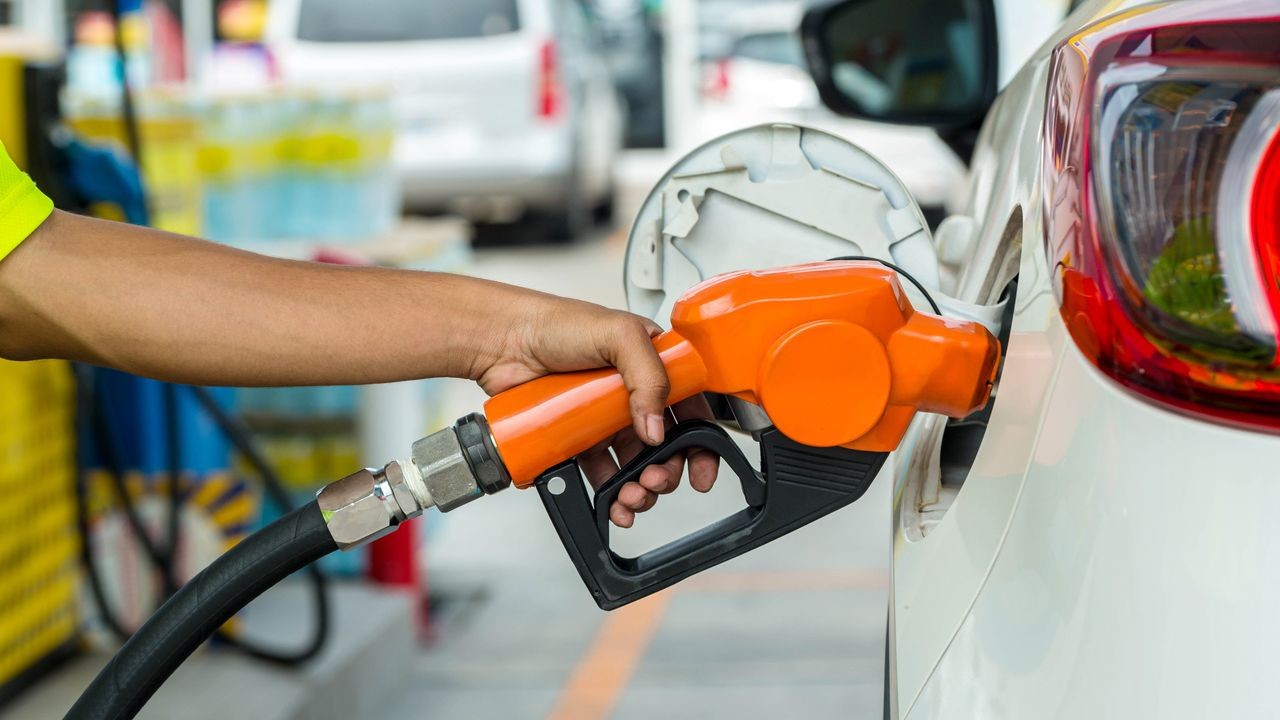 Gasolina e diesel terão aumento de preço a partir de sábado (18)