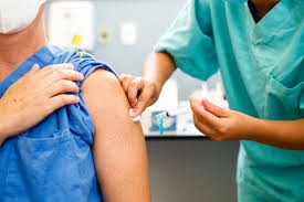 Vacinação contra Covid-19 e a gripe H1N1 segue em Rio Grande neste sábado (18)