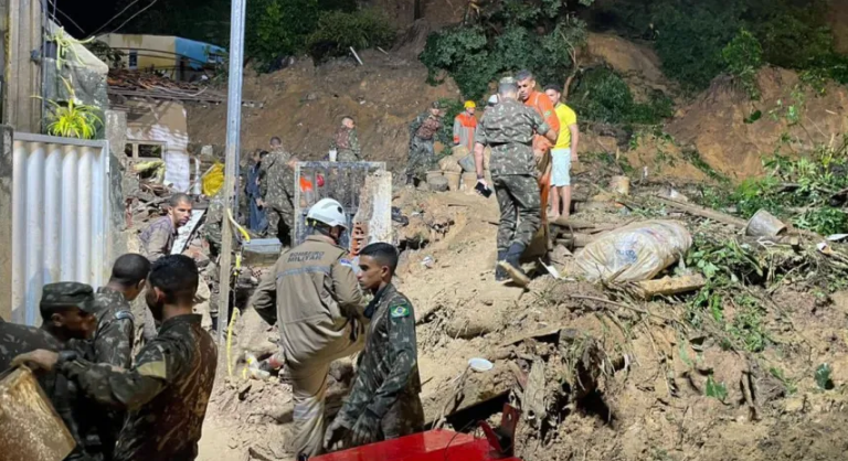 Passa de 80 o número de mortos vítimas das chuvas em Pernambuco
